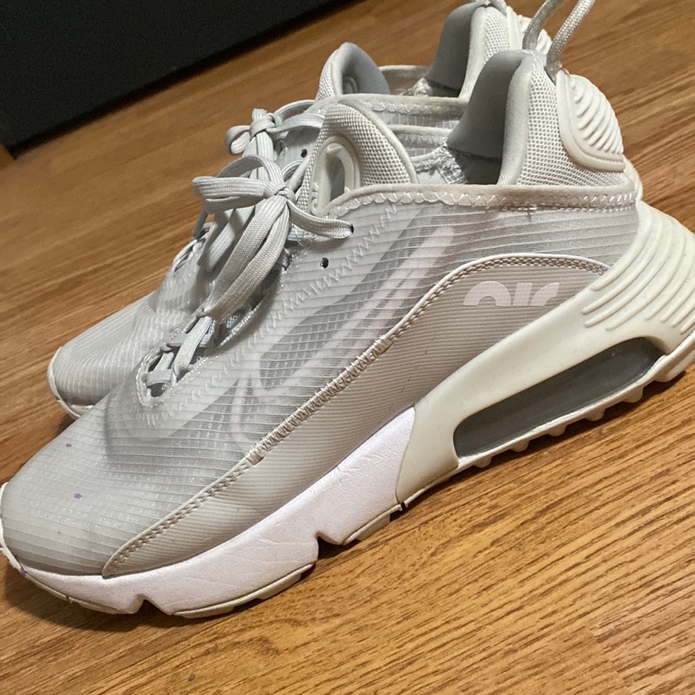 Nike Air Max 2090